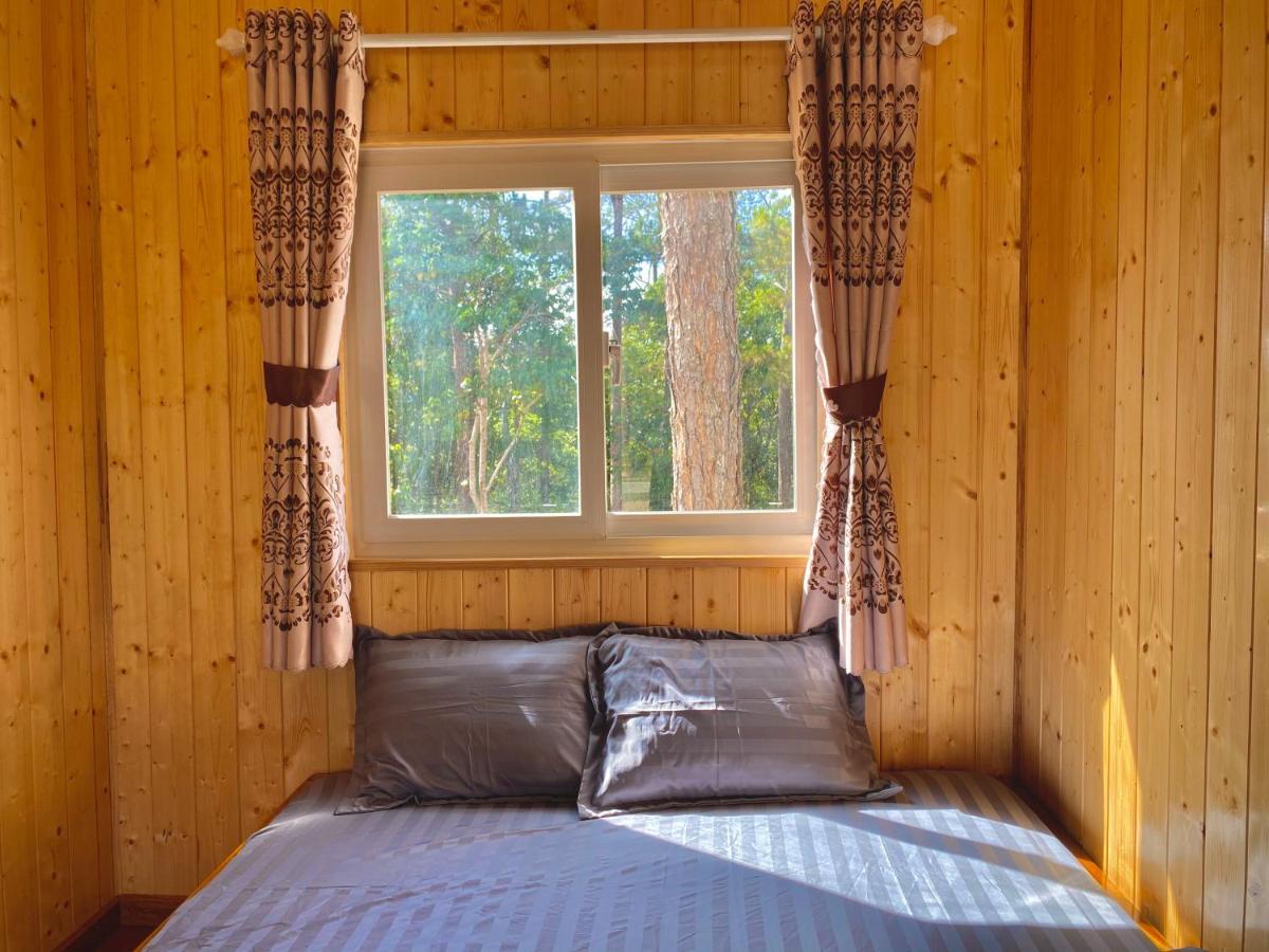 Henisi Homestay Mang Den Kon Von Kla Exteriör bild
