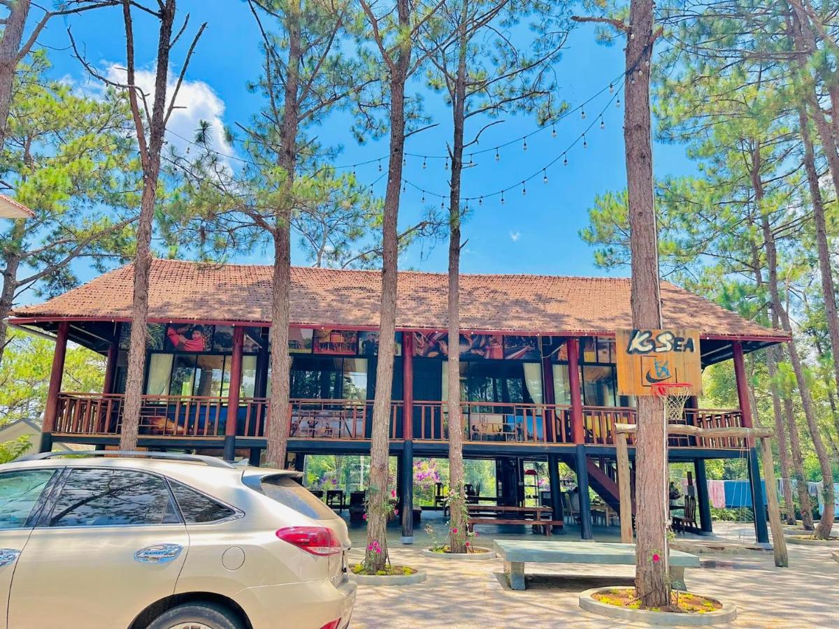 Henisi Homestay Mang Den Kon Von Kla Exteriör bild